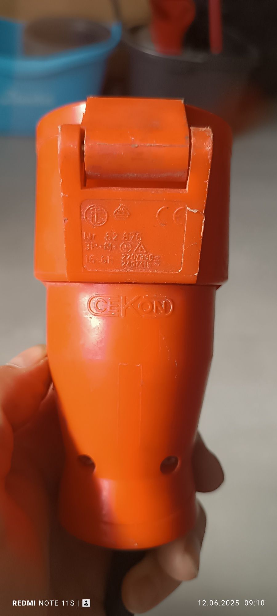 Wtyczka siłowa 32 A/gniazdo 16A