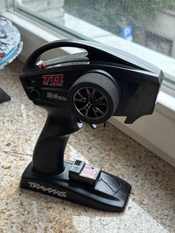 Transmiter z odbiornikiem Traxxas TQ