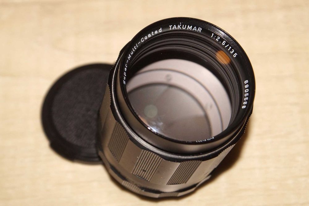 Super Takumar 135mm f/2.5 m42