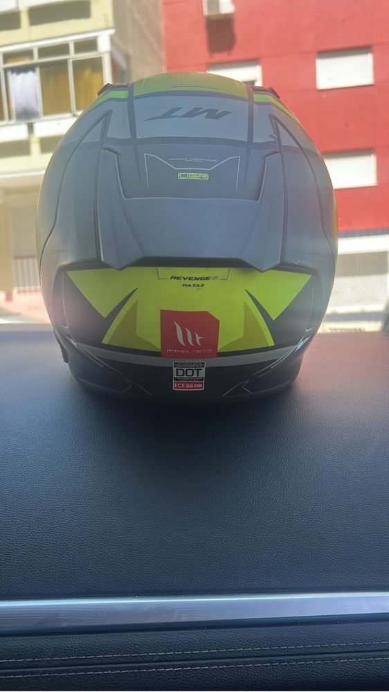 Capacete para desocupar