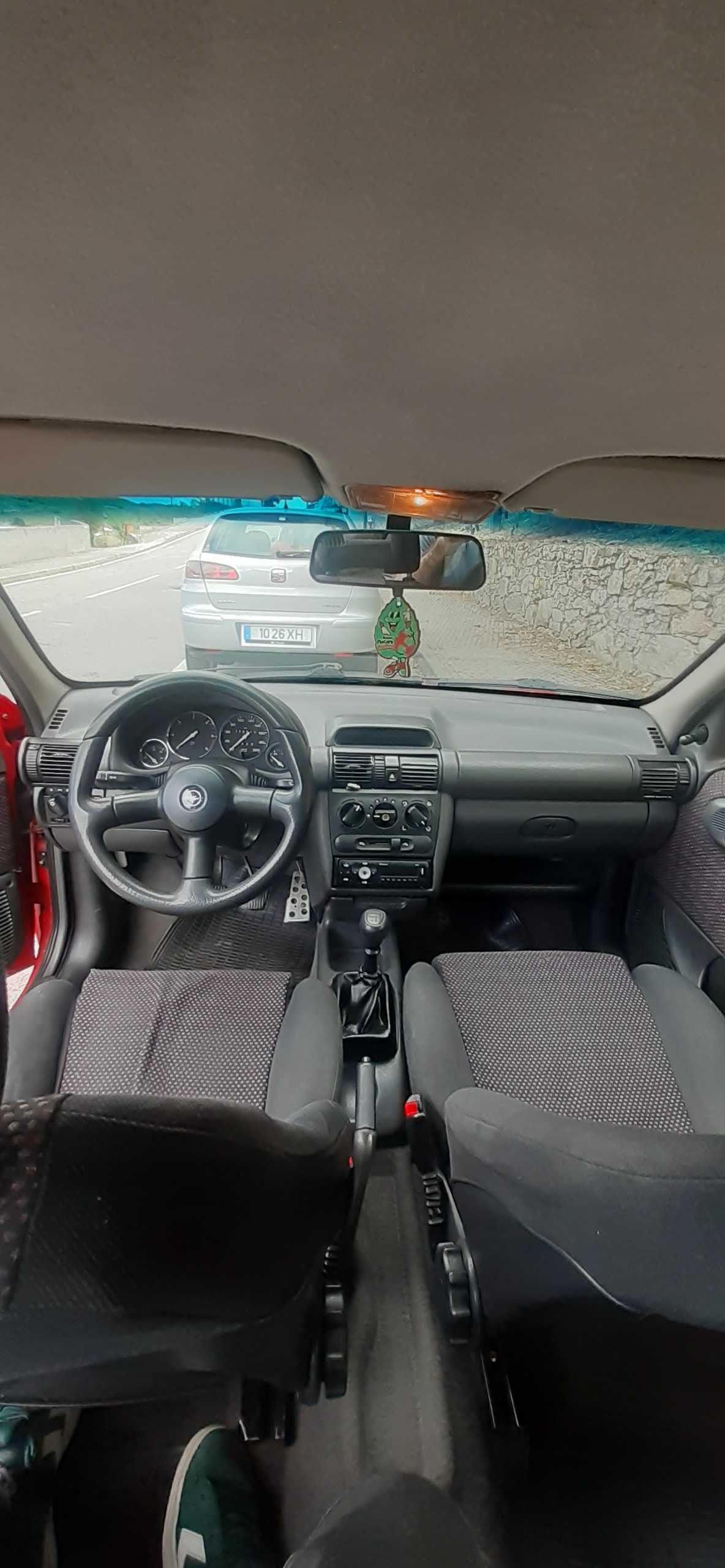Opel corsa B hachback