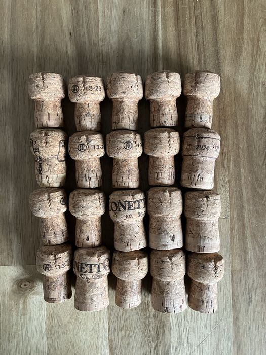 Korki od win musujących - 20 szt.