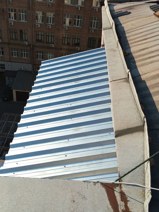 Ремонт монтаж кровли / крыши лоджий балконов Гидроизоляция козырька