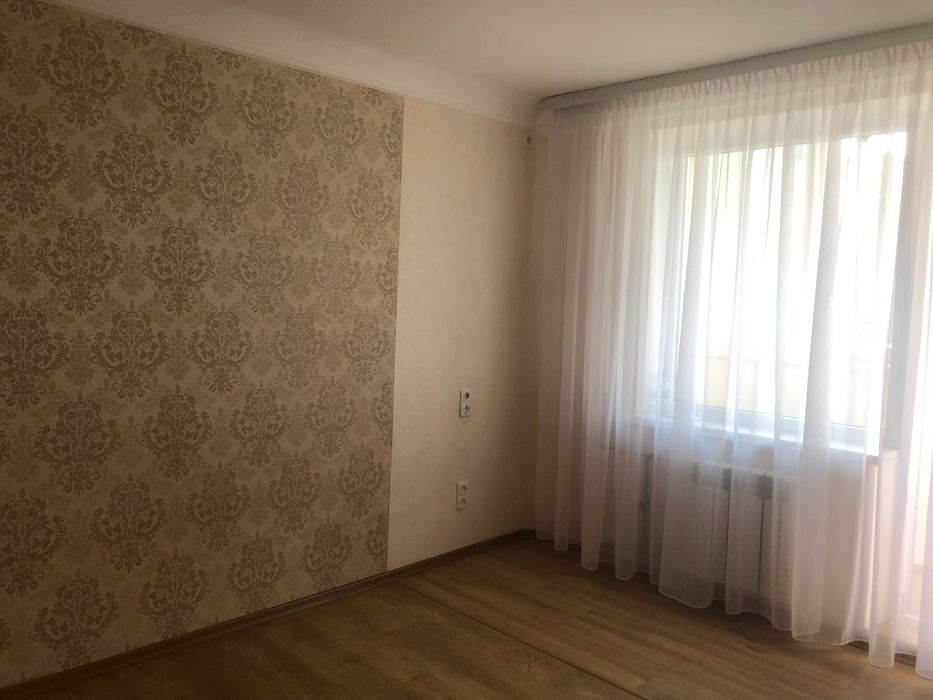 Продам 1 кімнатну квартиру 6/9 Раківка з ремонтом 35,8 кв. Власник