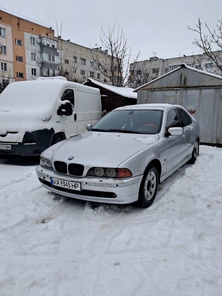 Продам BMW 520I M54B22