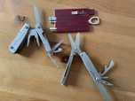 Multitools Roxon e Swisscard