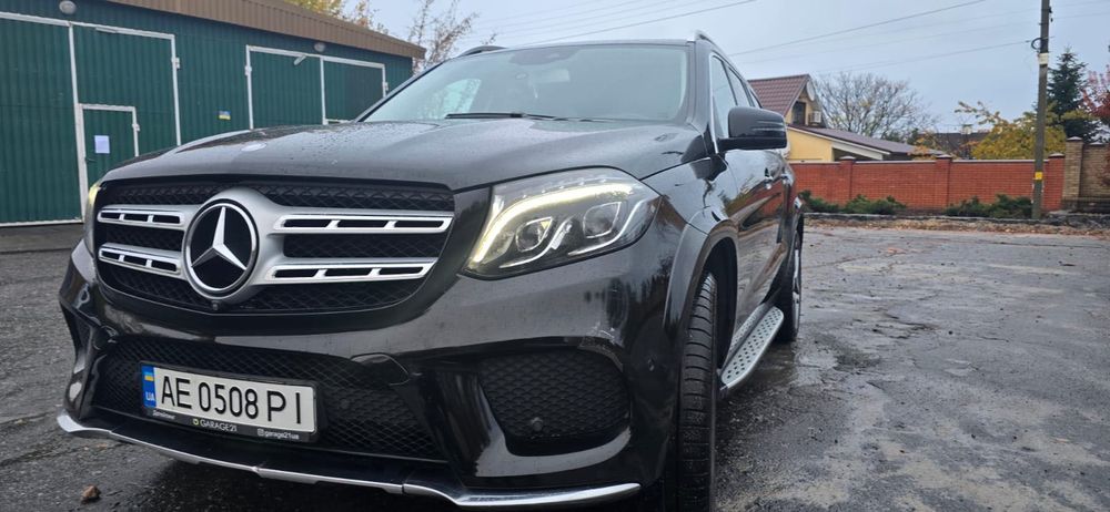 Mercedes Benz GLS class 2016