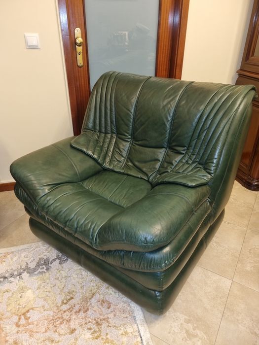 Conjunto 3 sofás em pele