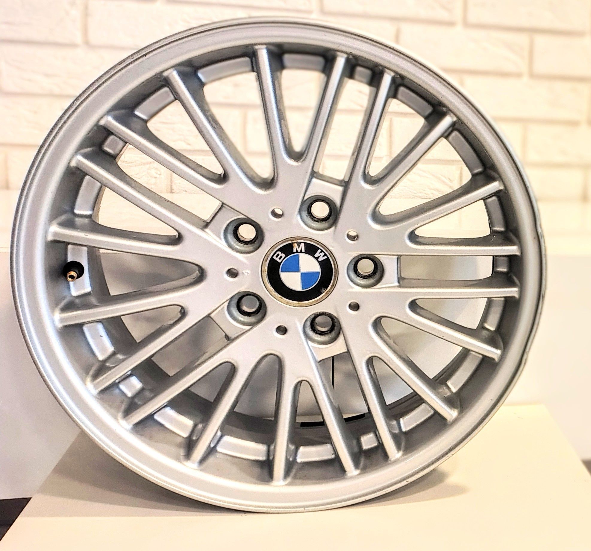 Sprzedam felgę BMW