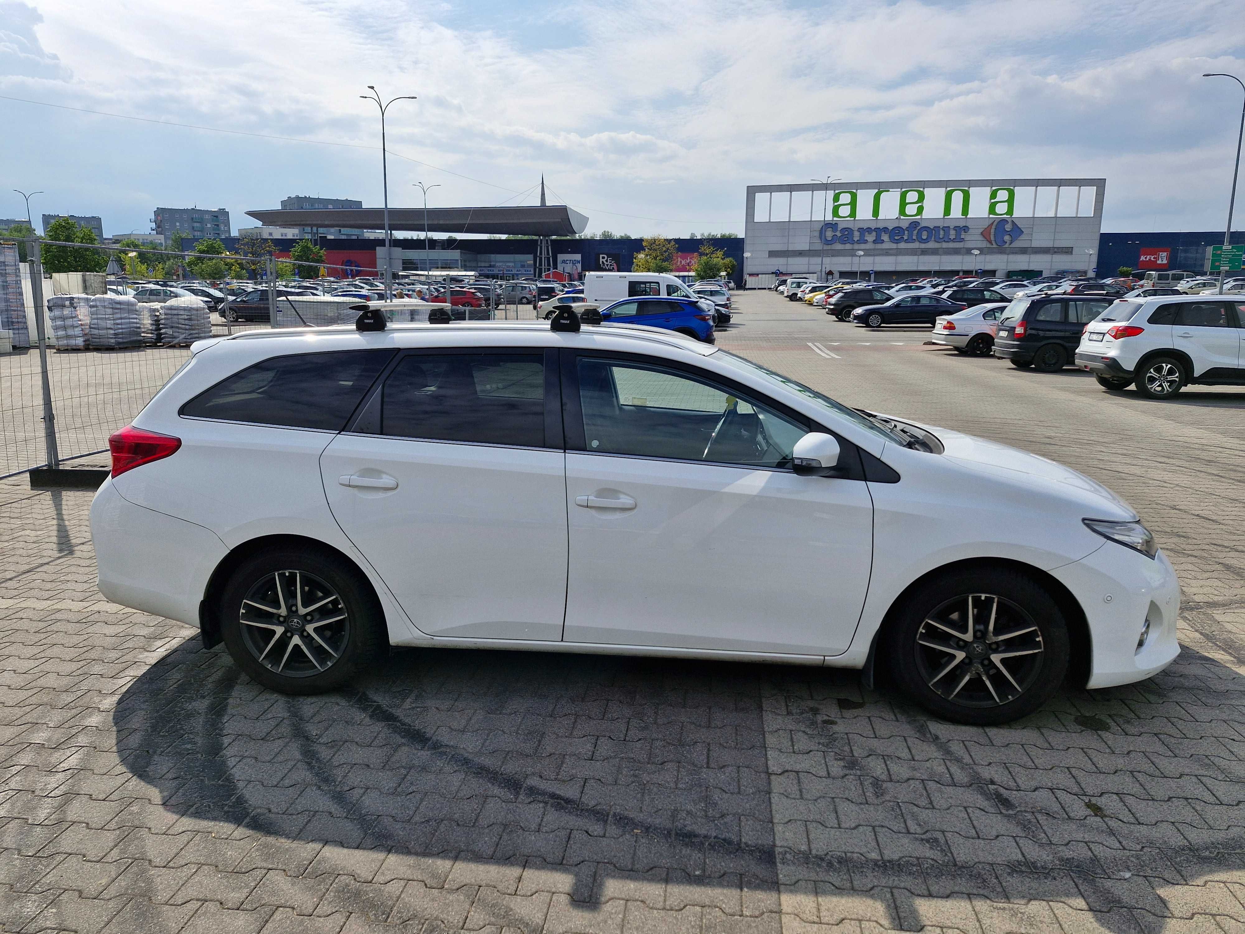 TOYOTA Auris kombi 1.4 disel na sprzedaz