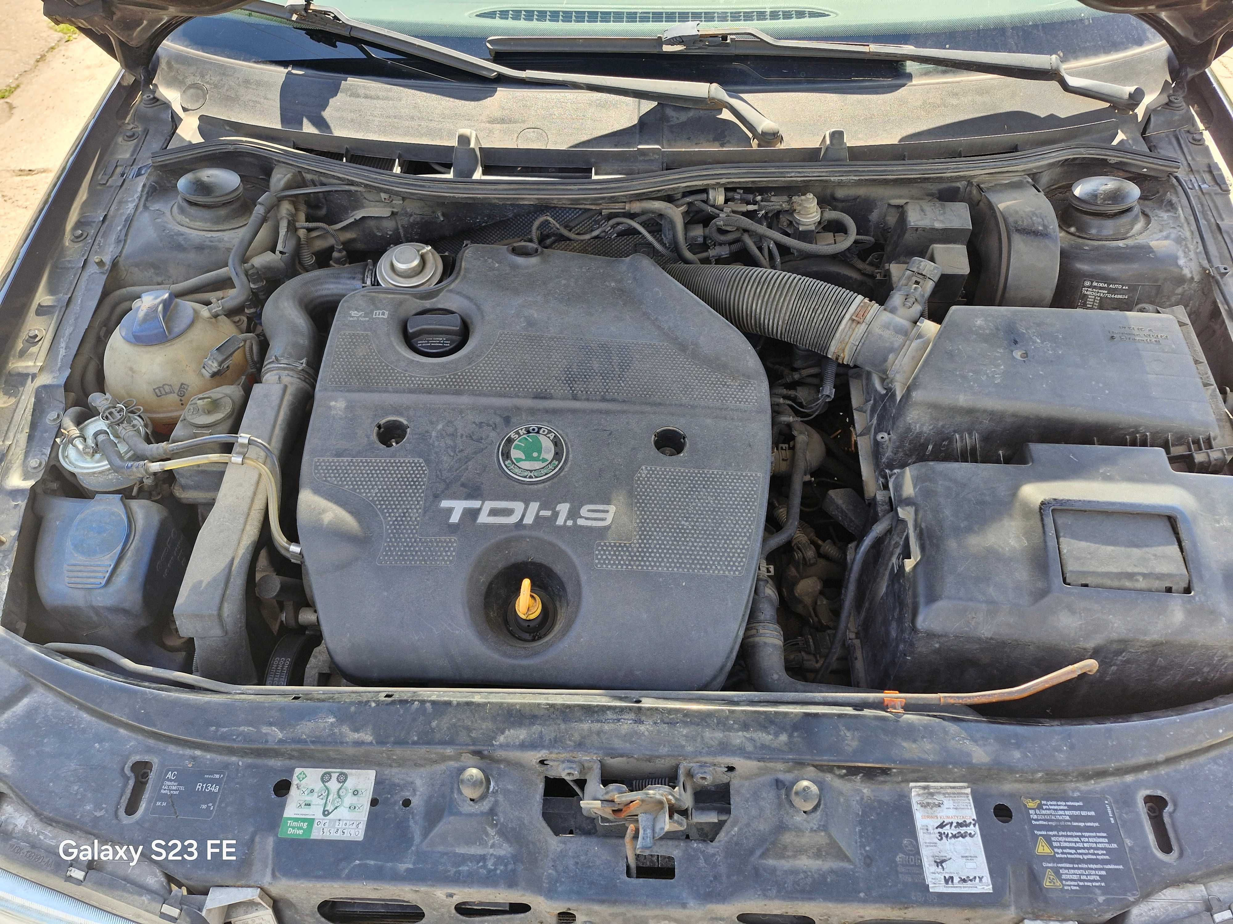 Skoda Octavia 1.9 diesel 90KM w całości na części #356