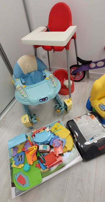 Zabawki dla dzieci / rowerek , chodzik, krzesełko interaktywne, całość