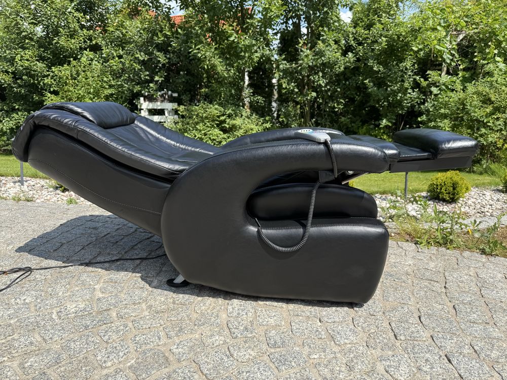 fotel CIAR SpA MF 2000  z masażem i funkcją relax rozkładany skóra