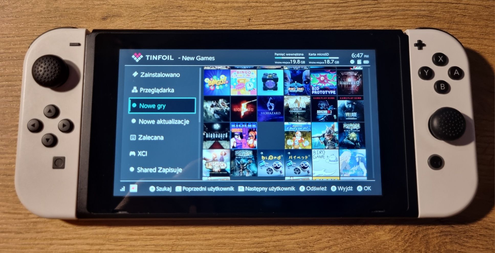 Switch V2 + karta 64Gb + picofly CFW