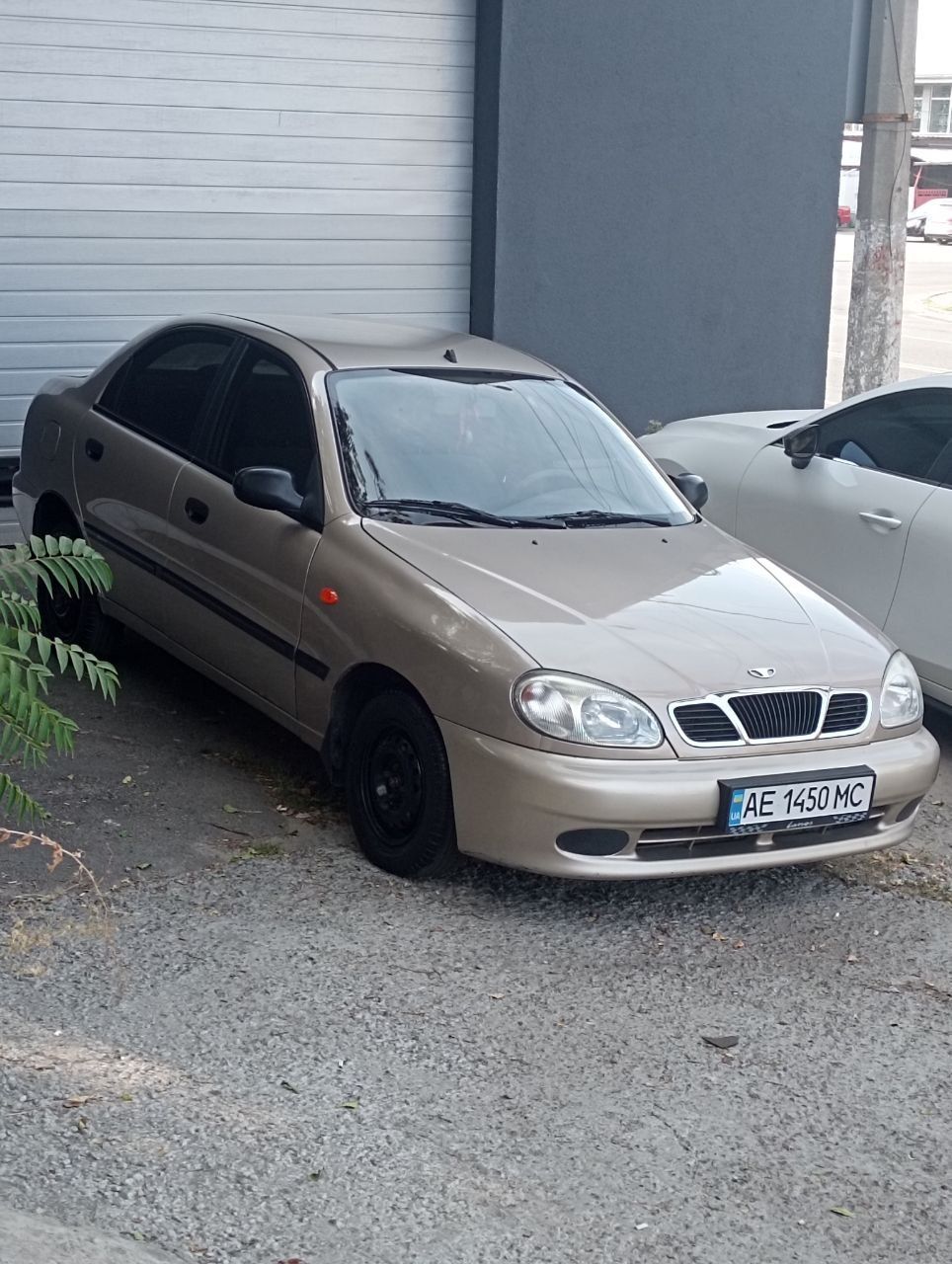 Продам део Ланос (автомобиль, машину)