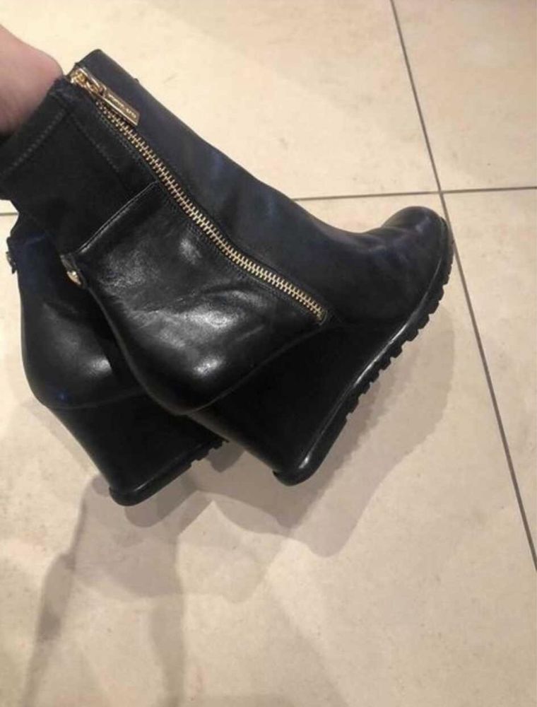 Оригинальные кожаные ботинки туфли сапоги женс Michael Kors, размер 37