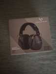 Auricular abafador de som