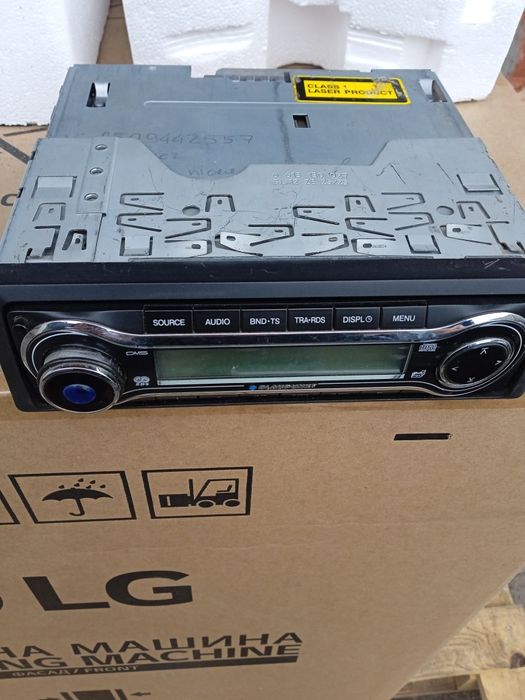 Продам автомагнітолу