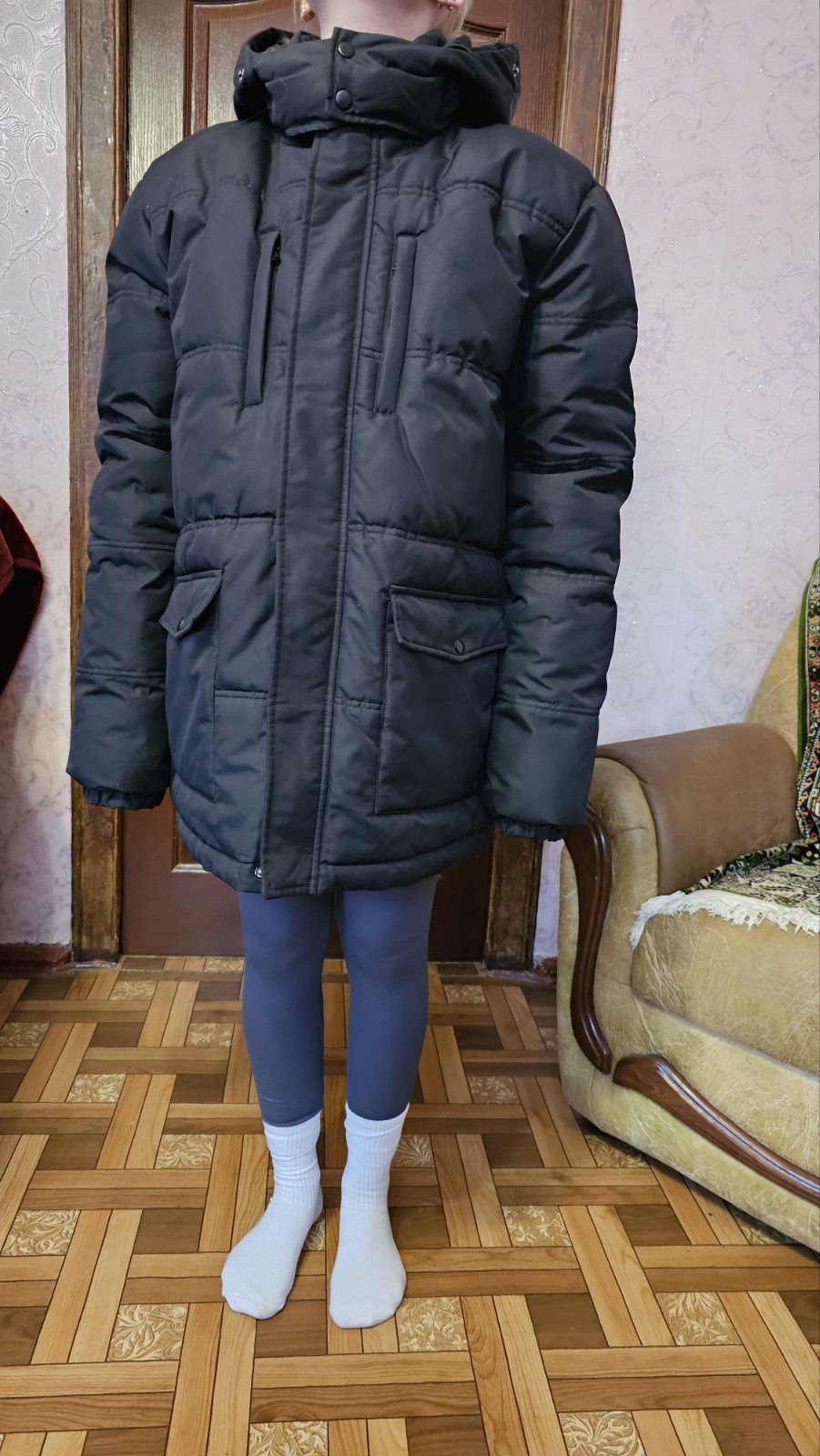 Продам зимнюю мужскую, стёганую  курточку,
