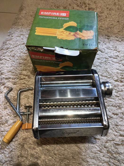 Продам лапшерезку