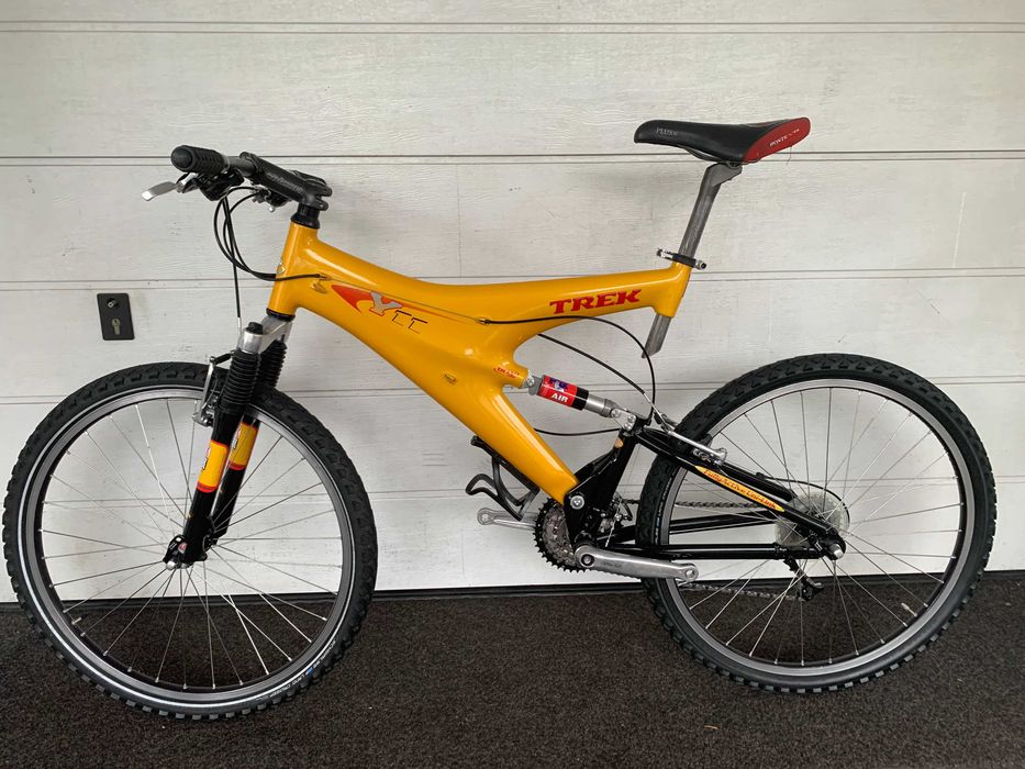 Rower Trek Y11 Carbon Shimano Deore XT Rock Shox Super Stan