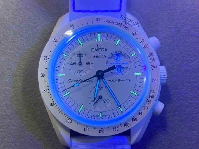 Bioceramiczna misja Moonswatch do fazy księżyca Snoopy