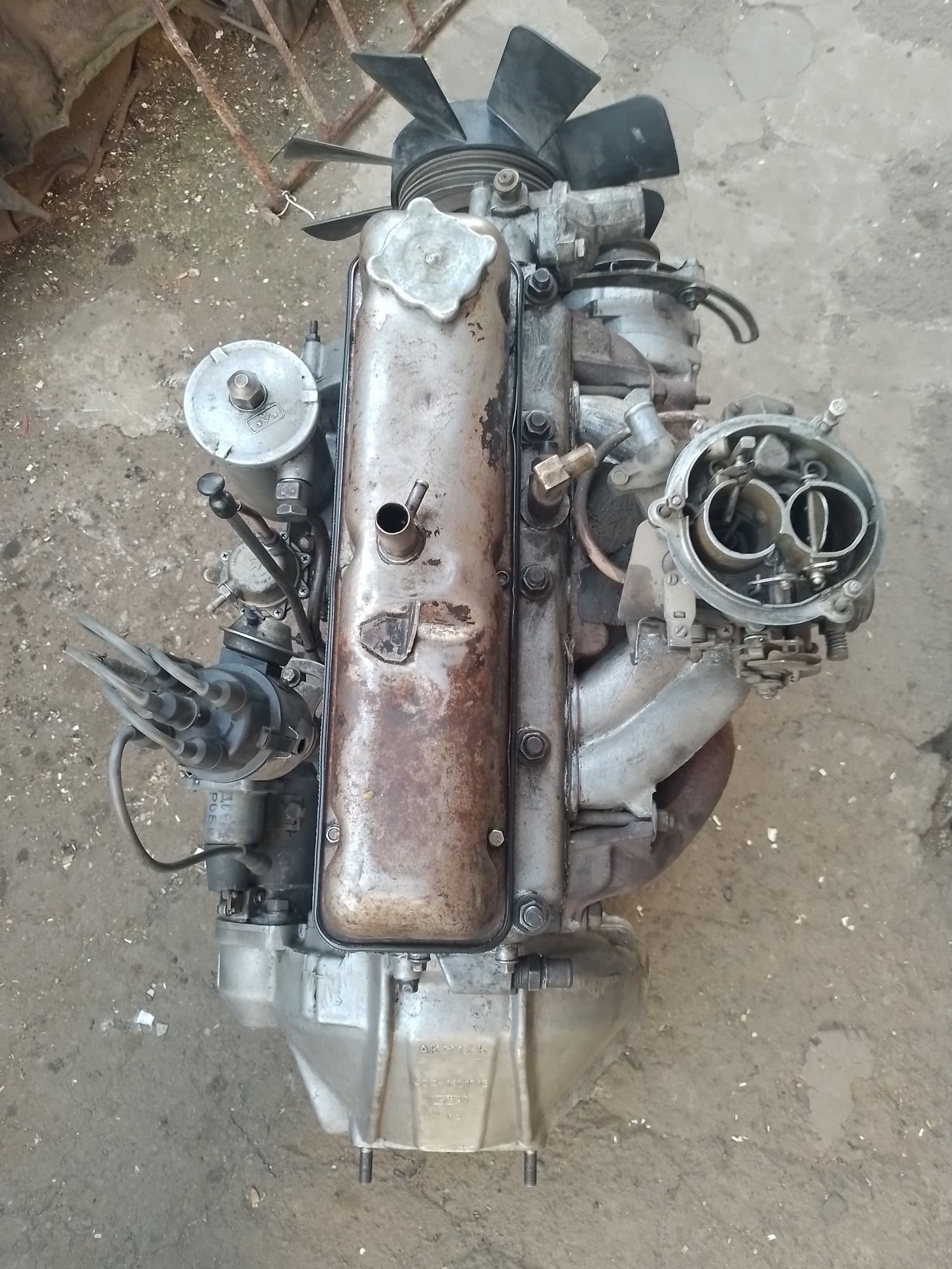 Двигун Газ 2410 Волга