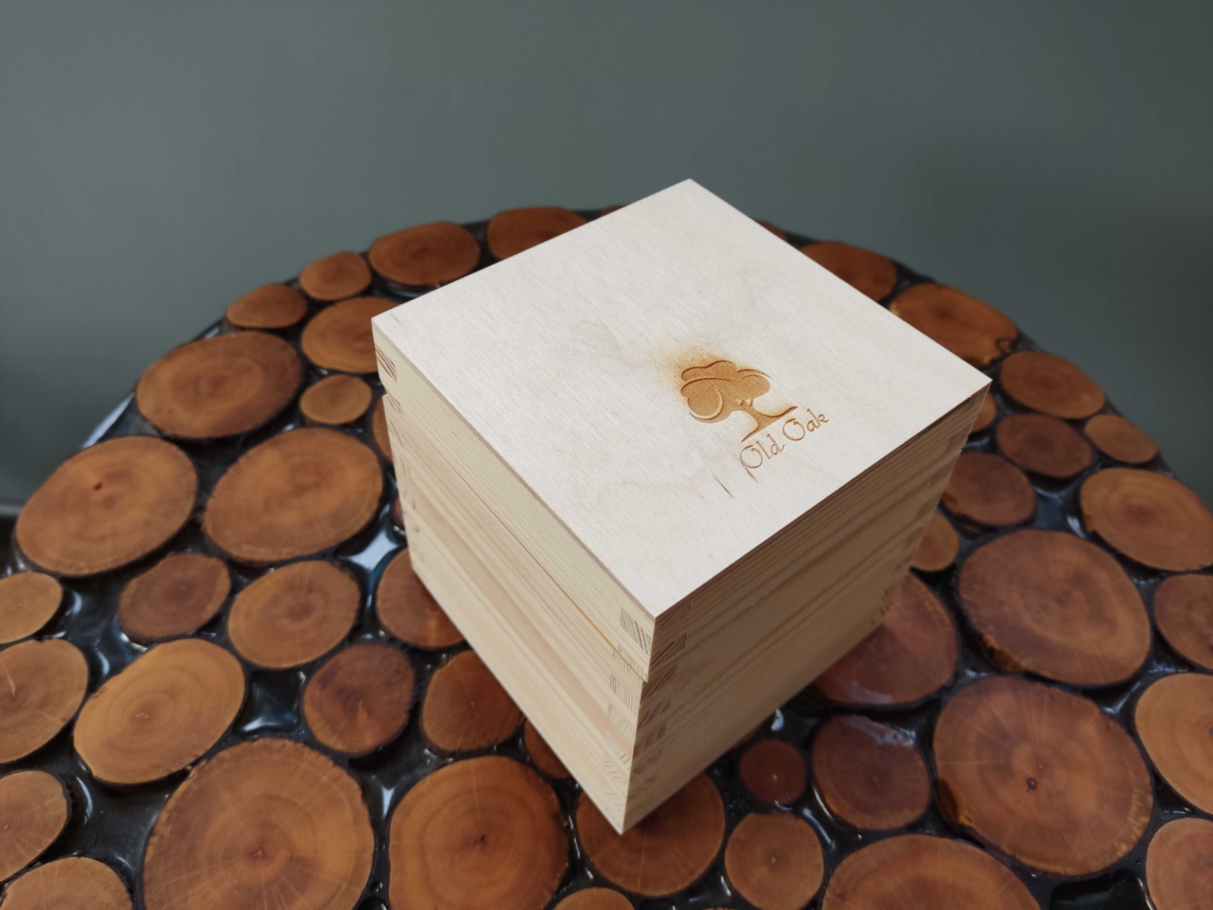 Pudełko/puzderko drewniane na prezent