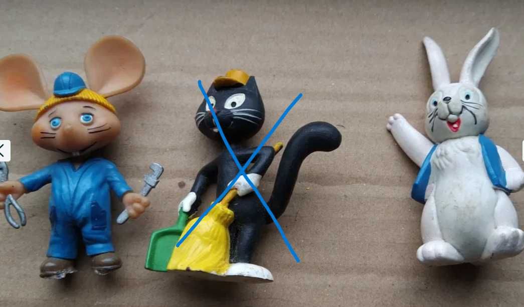 Bonecos portugueses antigos de PVC