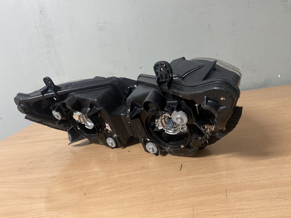 lampa Kawasaki Ninja 650 reflektor uszkodzona