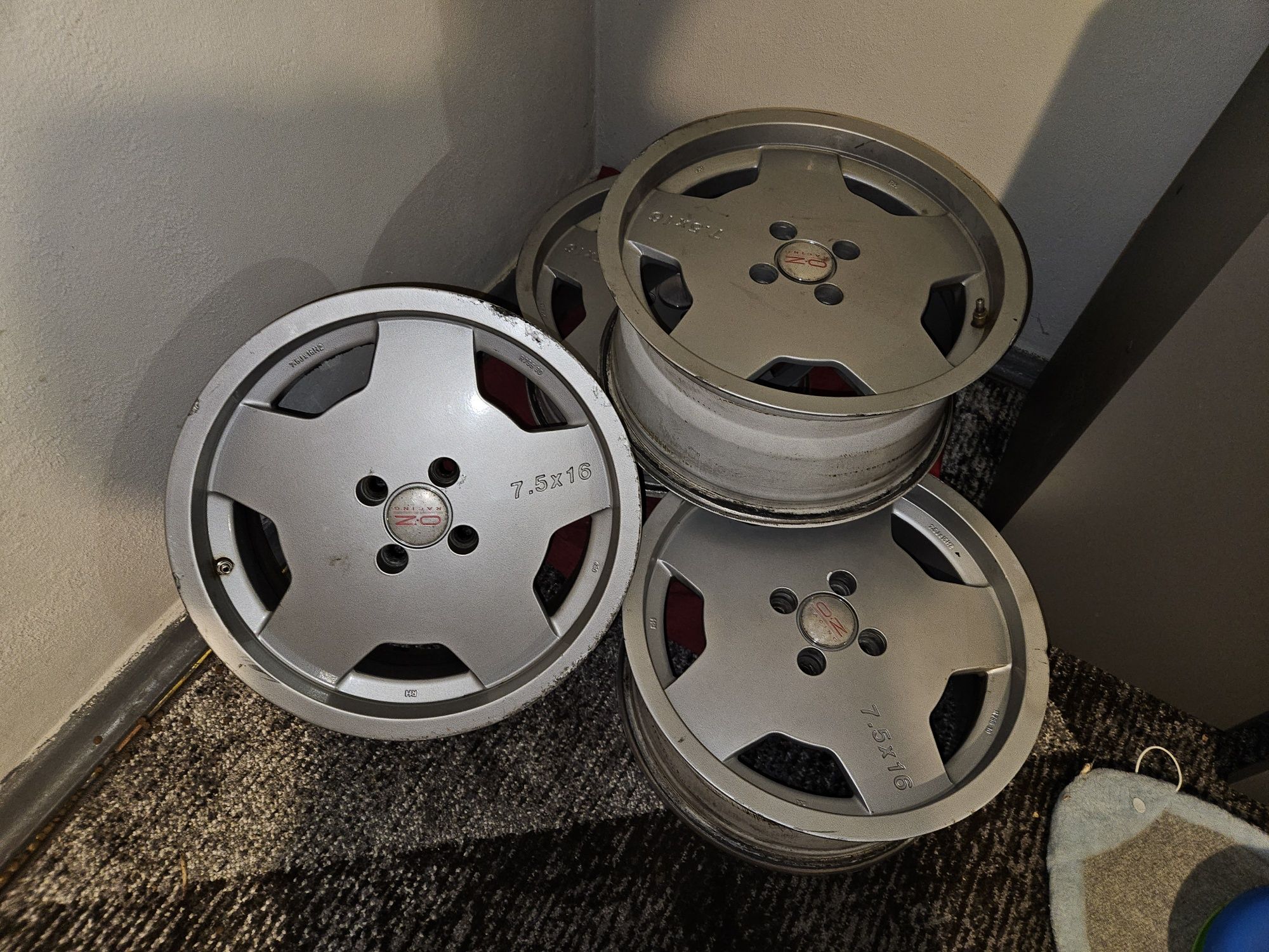 RH TopLine комплект дисків 4x100 R16