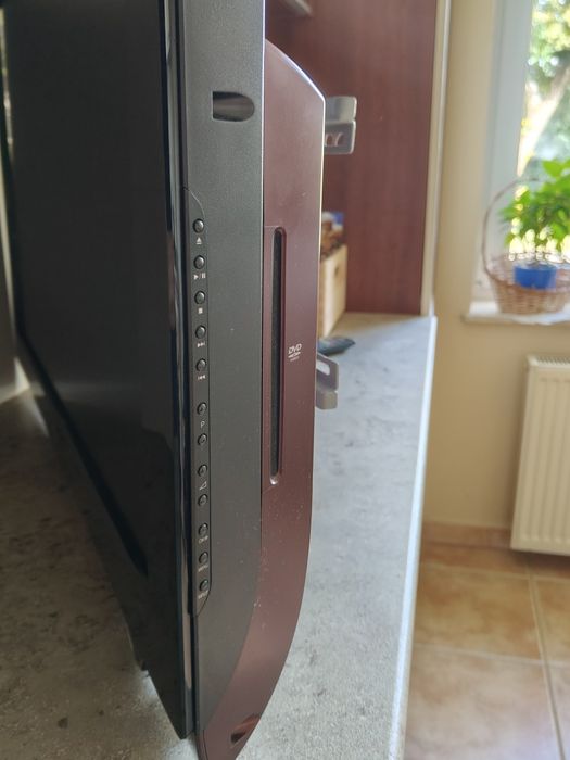 Telewizor 32" LG 32LG4000 DVD uchwyt na ścianę