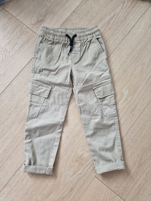 Spodnie bojówki 104