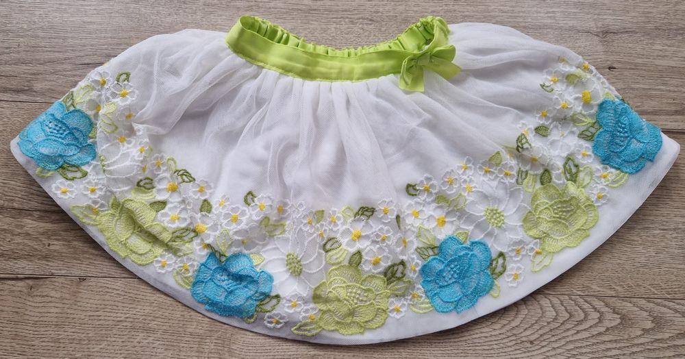 Spódniczka spódnica Mayoral r. 104 tiul haftowana ażur tutu