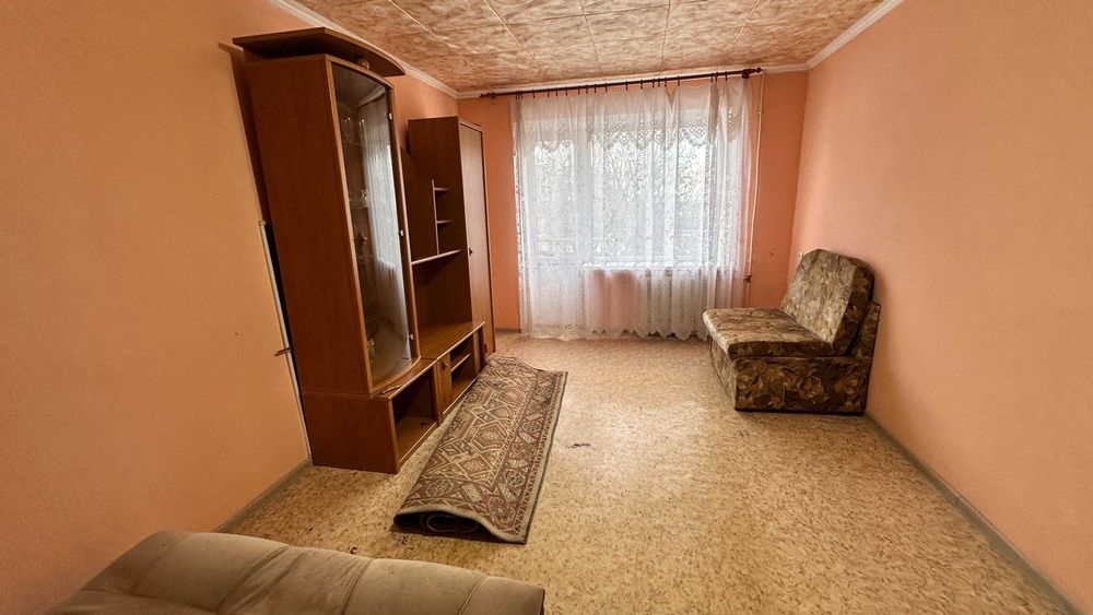 Продам 1 комнтную квартиру на Выборгской Аудиторной 28в Днепр