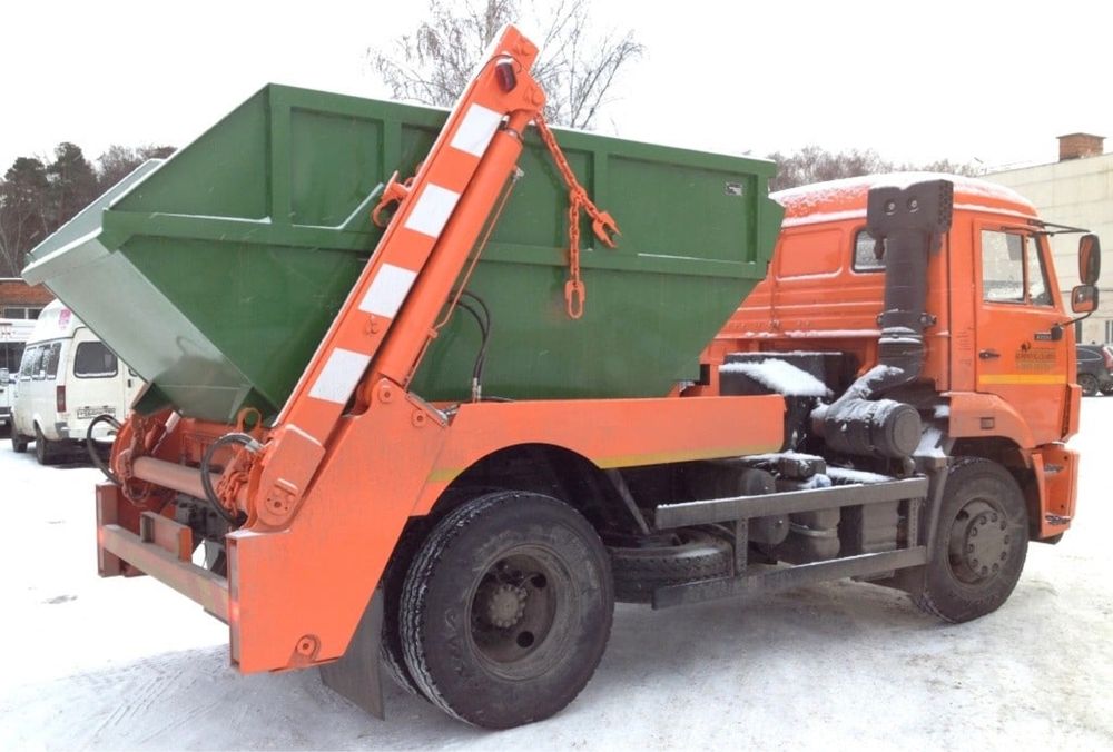 Вивіз будівельного сміття контейнером, бункером, Бункеровоз