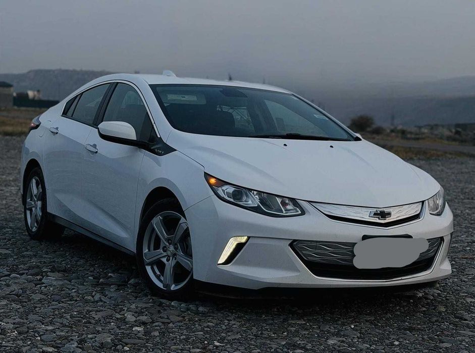Chevrolet Volt 2019 1.5 PHEV AT (101 к.с)  LT Шевроле Волт плагин гібр
