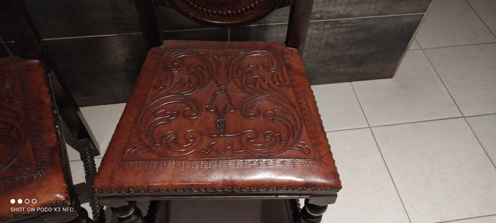 Cadeiras madeira maciça estilo antigo