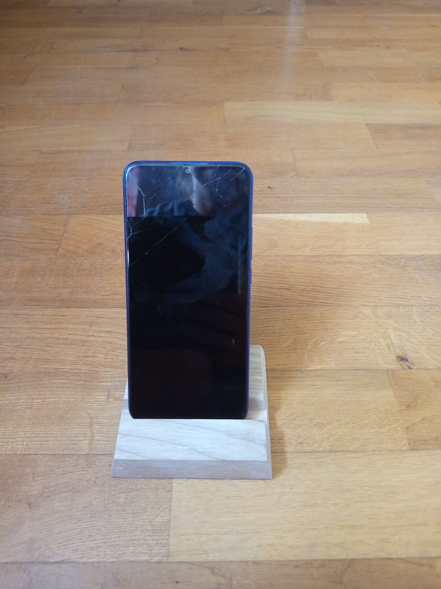 Podstawka pod telefon