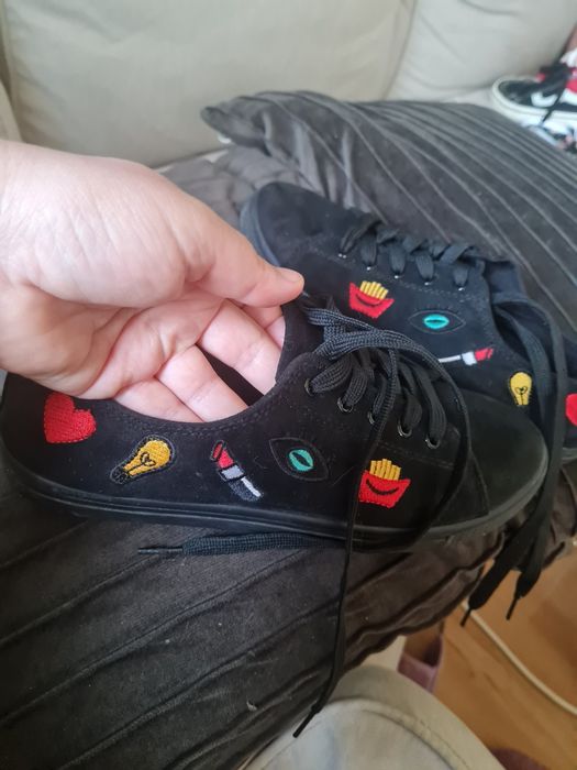 Trampki wyszywane elem. 38 rozm