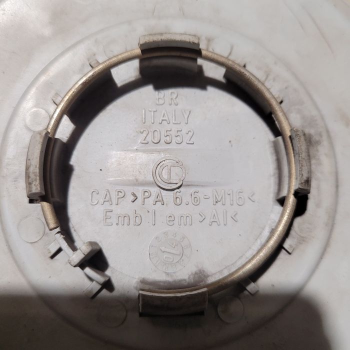 Kołpaki kołpaczki dekielki BBS vw Touran golf V audi seat skoda 2004r