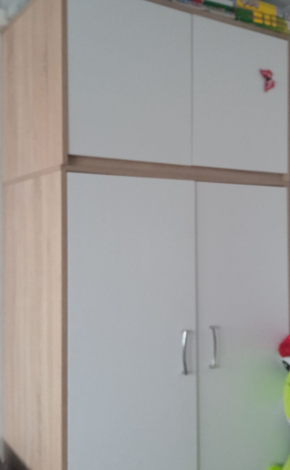 Szafa ubraniowa z nadstawką
