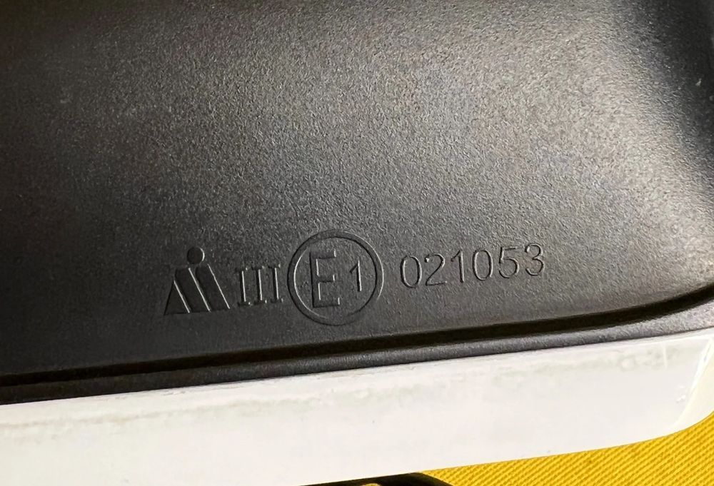 Lusterko Prawe Składane 6 Pin AUDI A4 B8 Oryginał