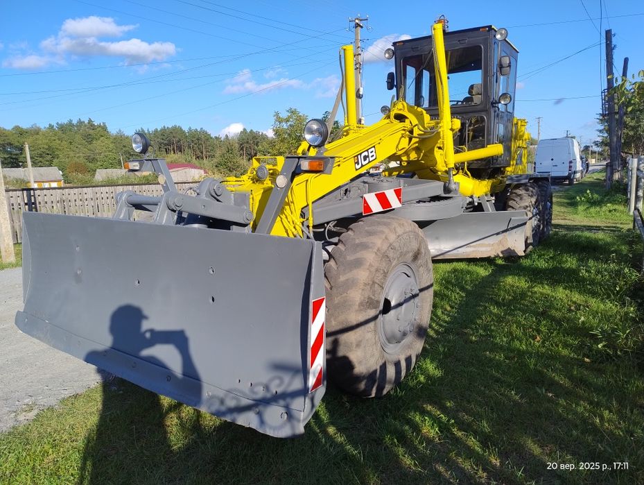 Автогрейдер грейдер ДЗ 122