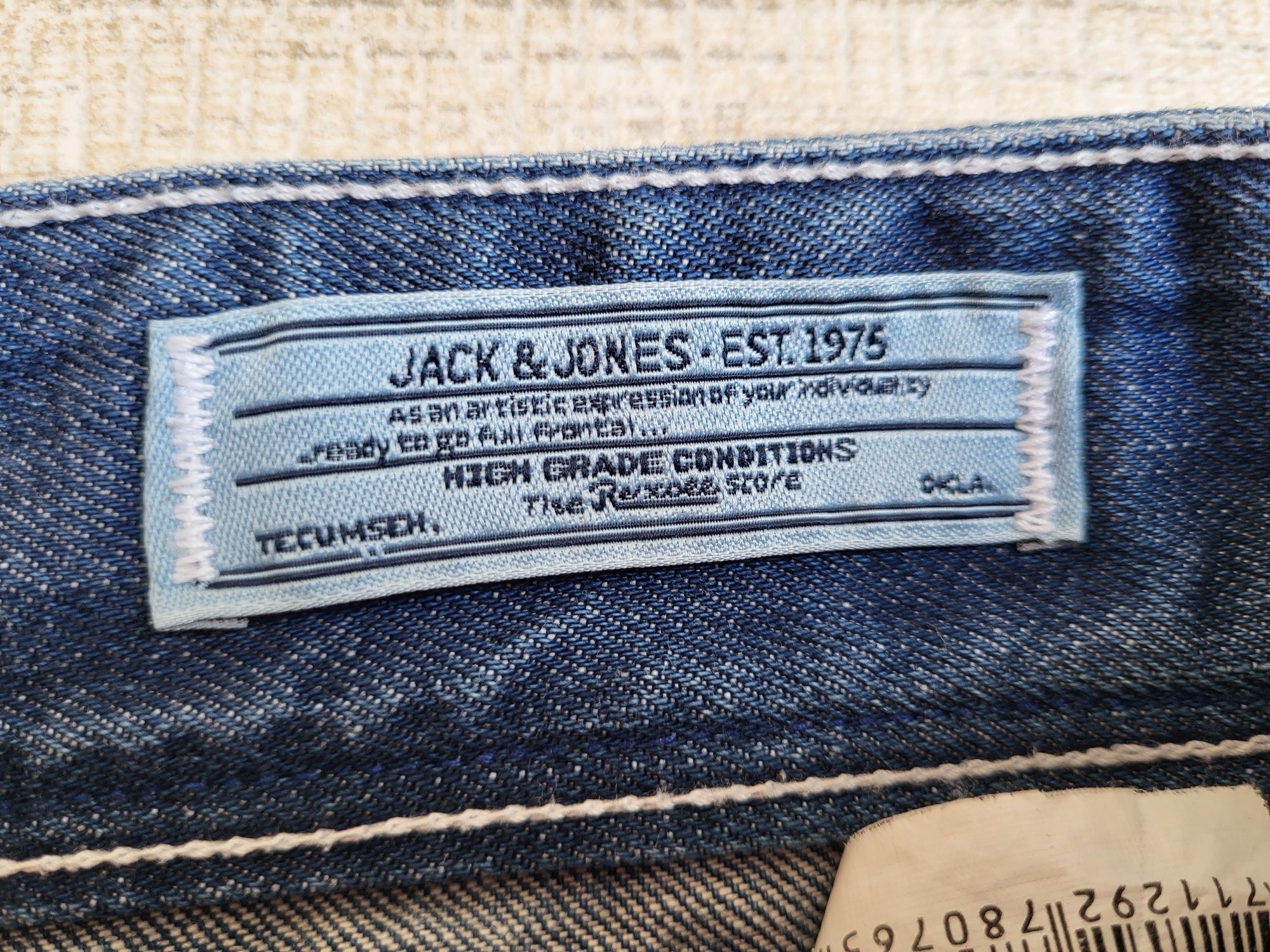 szorty jeansowe, krótkie spodenki z przetarciami Jack & Jones S/36