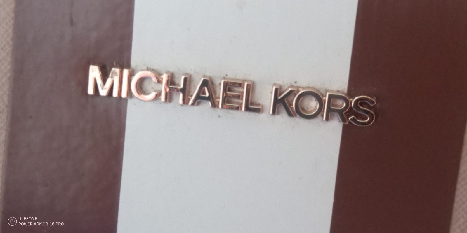 Mala Michael Kors