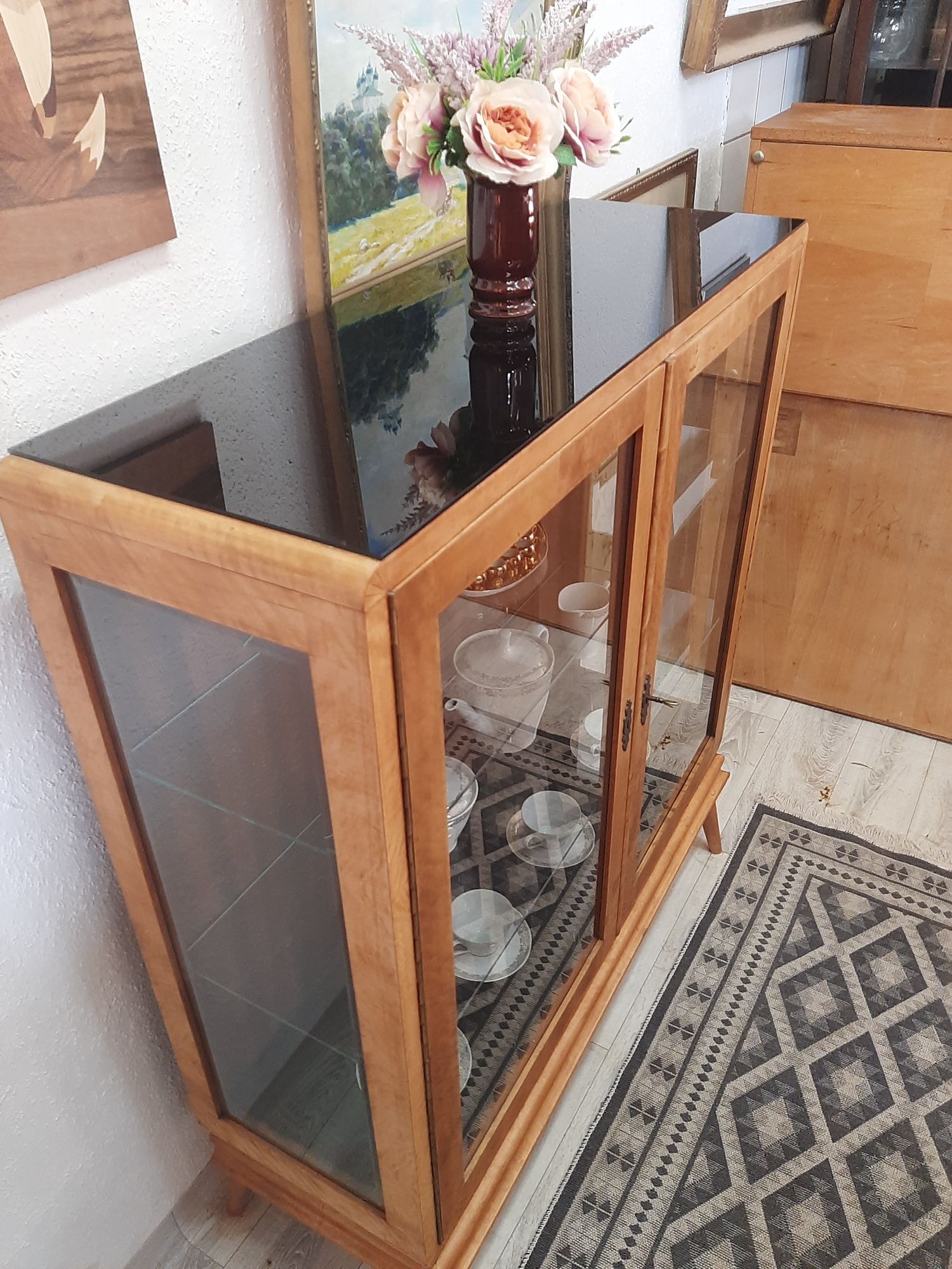 Komoda / witrynka w stylu art deco po renowacji