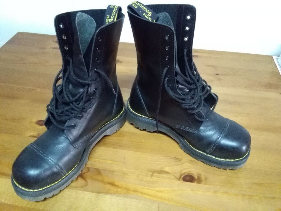 Botas Dr. Martens Originais Made in England Size 5 (39)