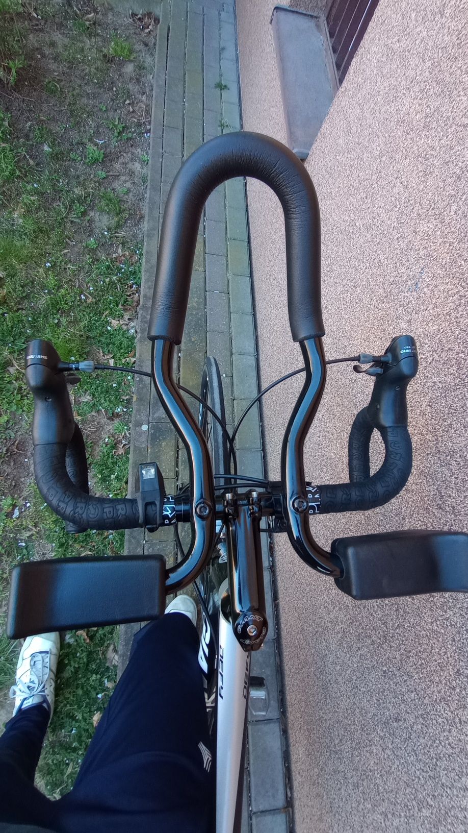 Rower szosowy Giant Defy M 52cm