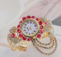 "Елегантний годинник-браслет для жінок з кварцовим механізмом та магні